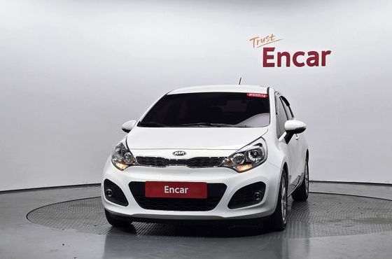 Kia pride 1.6 GDI Hatchback Luxury — пробег 46 742 км — фото 3 из 5