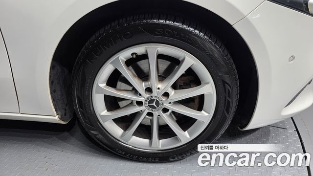 Mercedes-Benz A-Class из Кореи Encar