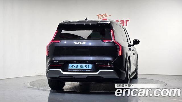 Kia EV9 Long Range 4WD Earth — пробег 83 100 км — фото 4 из 5