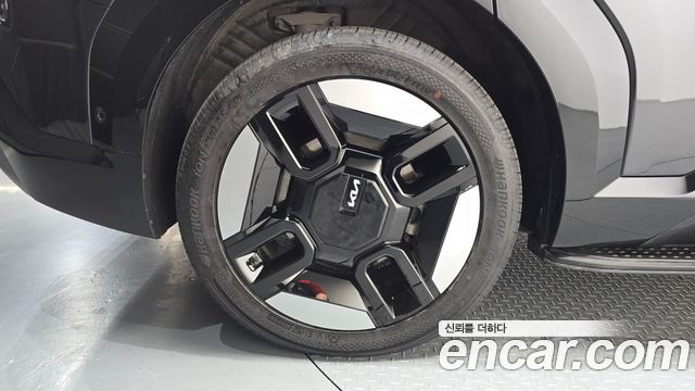 Kia EV9 Long Range 4WD Earth — пробег 83 100 км — фото 5 из 5