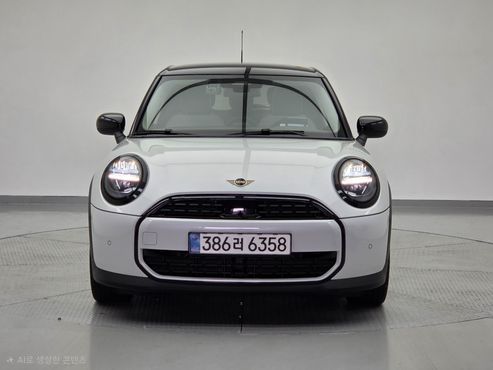 Mini Cooper 5Door Classic — пробег 6 256 км — фото 3 из 5