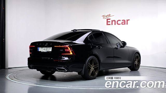 Volvo S60 из Кореи Encar