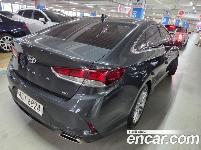 Hyundai Sonata 2.0 Premium Special — пробег 34 000 км — фото 2 из 5