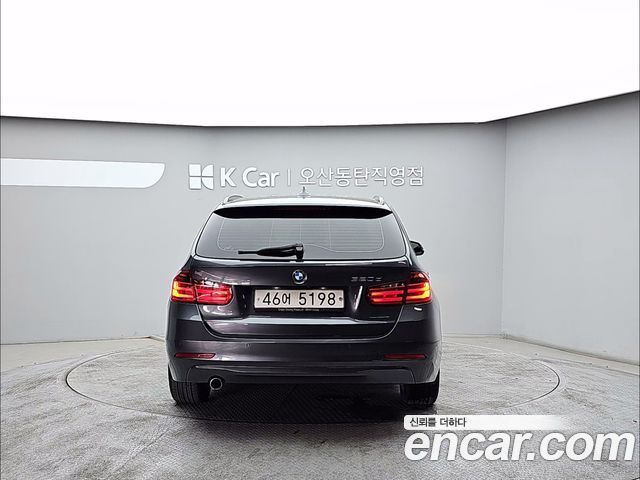 BMW 3-Series 320d Touring — пробег 91 733 км — фото 4 из 5