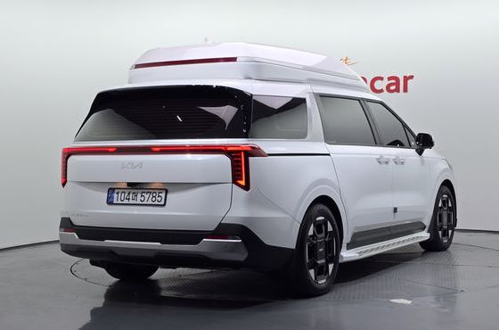 Kia Carnival Gasoline 9-Seater Hi Limousine (7-seater Limousine(Special vehicle) — пробег 15 121 км — фото 2 из 5