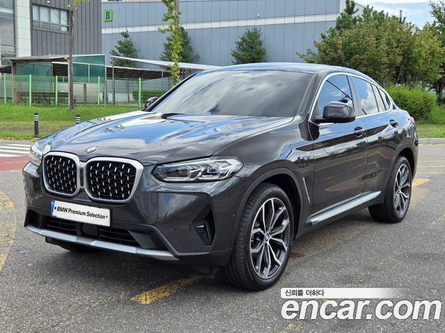 BMW X4 xDrive20i xLine — пробег 4 590 км — фото 1 из 5