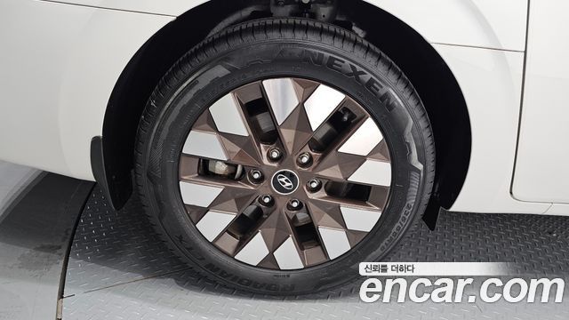 Hyundai Staria из Кореи Encar