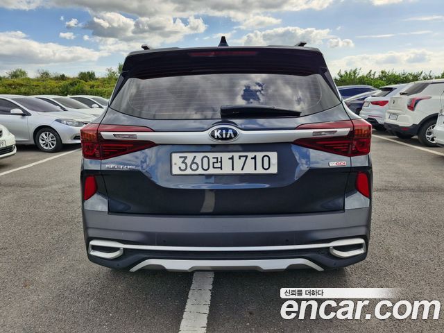 Kia Seltos из Кореи Encar