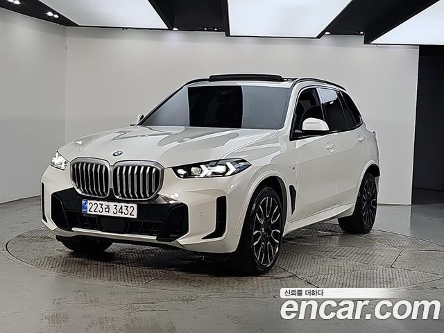 BMW X5 xDrive 40i M Sport — пробег 93 000 км — фото 1 из 5