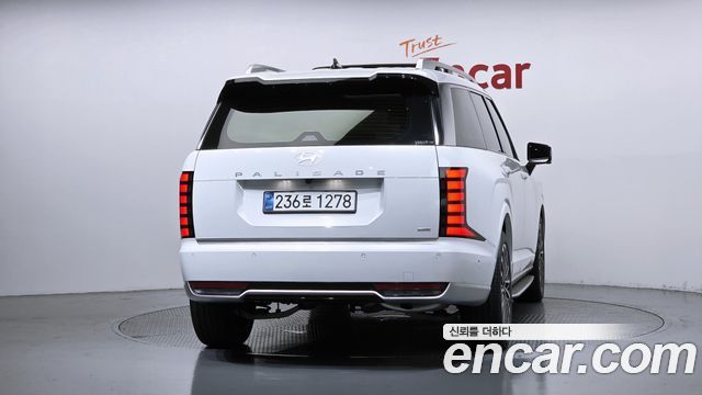Hyundai Palisade HEV 2.5T 4WD 9-Seater Calligraphy — пробег 16 882 км — фото 4 из 5