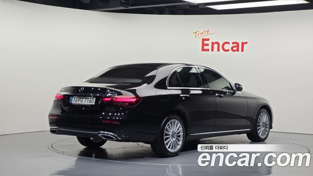 Mercedes-Benz E-Class из Кореи Encar