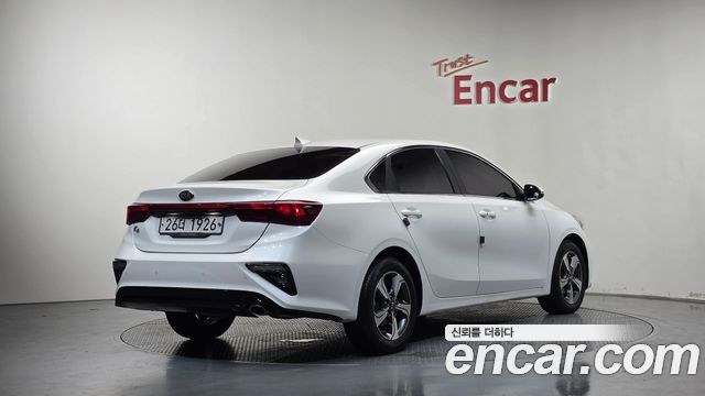 Kia K3 из Кореи Encar