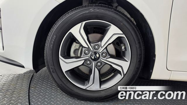 Kia K3 из Кореи Encar