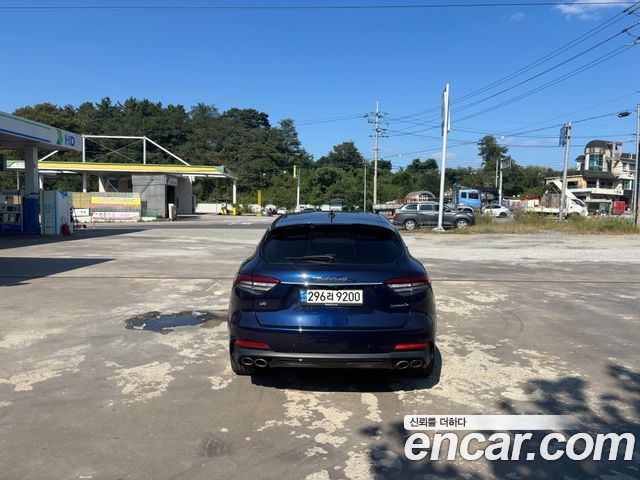 Maserati Levante 3.0 Diesel AWD GranSport — пробег 64 284 км — фото 2 из 5