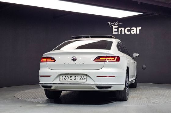 Volkswagen Arteon 2.0 TDI Premium — пробег 69 158 км — фото 4 из 5
