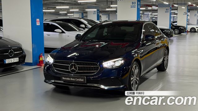 Mercedes-Benz E-Class E350 4MATIC Avantgarde — пробег 32 443 км — фото 1 из 5