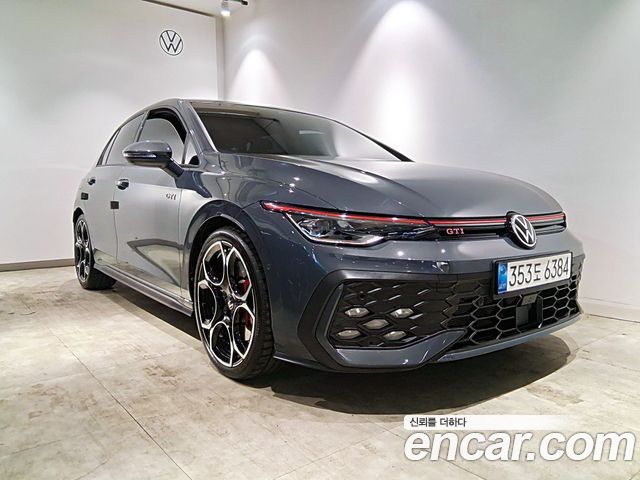 Volkswagen Golf 2.0 GTI — пробег 5 966 км — фото 1 из 5