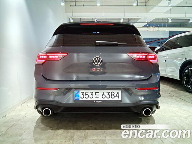 Volkswagen Golf 2.0 GTI — пробег 5 966 км — фото 4 из 5