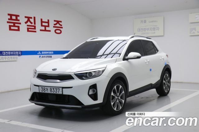 Kia Stonic из Кореи Encar