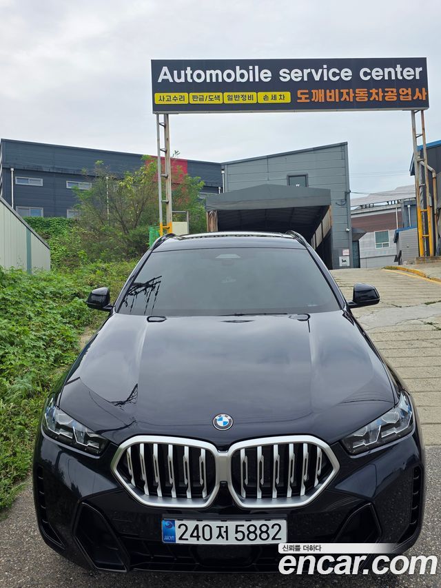 BMW X6 xDrive40i M Sport — пробег 7 000 км — фото 1 из 5