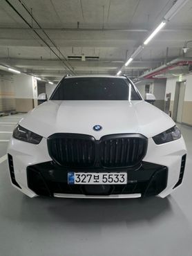BMW X5 xDrive 50e M Sport — пробег 17 612 км — фото 3 из 5