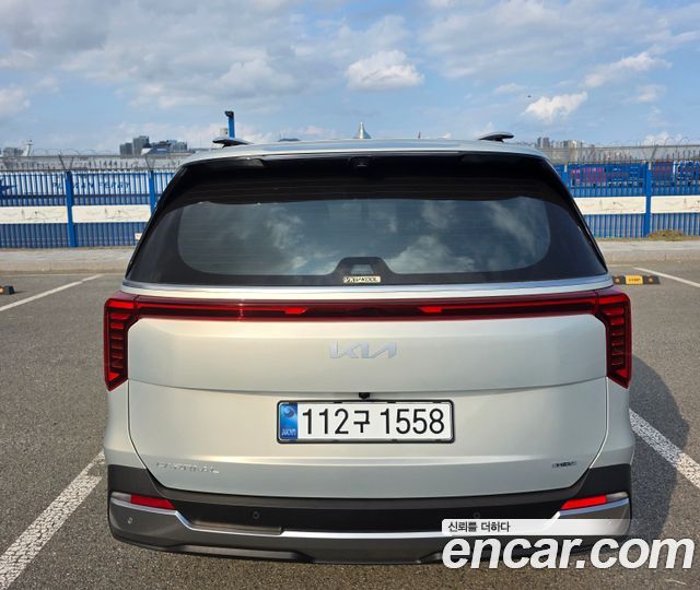 Kia Carnival HEV 7seater Gravity — пробег 8 763 км — фото 4 из 5