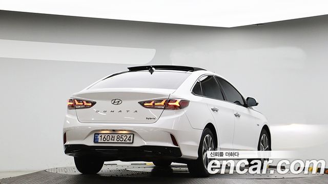 Hyundai Sonata Premium — пробег 100 618 км — фото 2 из 5