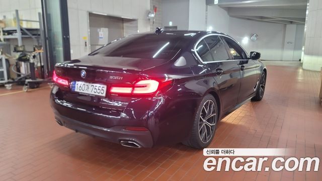 BMW 5-Series 530i xDrive M Sport Package — пробег 90 391 км — фото 4 из 5