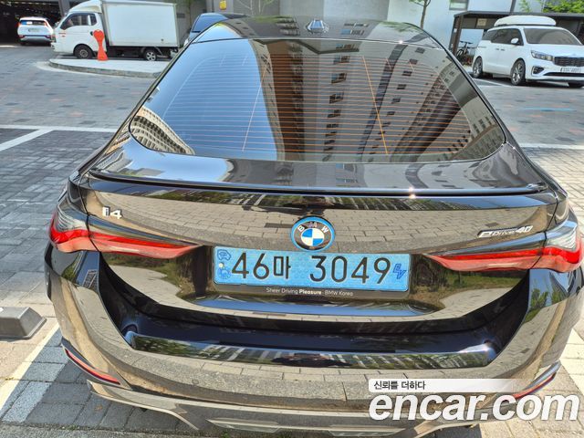 BMW i4 eDrive40 M Sports Pro — пробег 18 000 км — фото 2 из 5