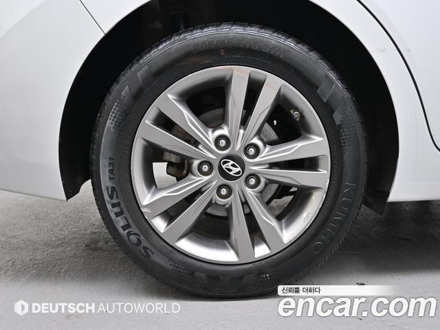 Hyundai AVANTE из Кореи Encar