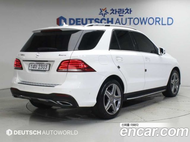 Mercedes-Benz GLE-Class GLE350 d 4MATIC Premium — пробег 75 647 км — фото 3 из 5