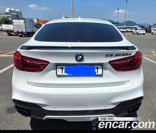BMW X6 M50d — пробег 48 600 км — фото 4 из 5