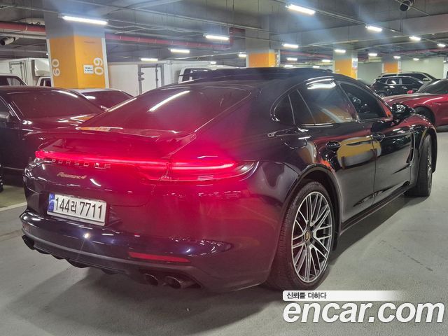 Porsche Panamera 2.9 AWD E-Hybrid Platinum Edition — пробег 43 800 км — фото 5 из 5