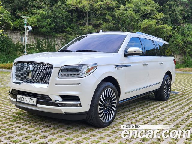 Lincoln Navigator 3.5L Black Label — пробег 83 156 км — фото 3 из 5