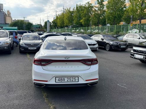 Hyundai Grandeur 2.4 Premium — пробег 206 264 км — фото 4 из 5