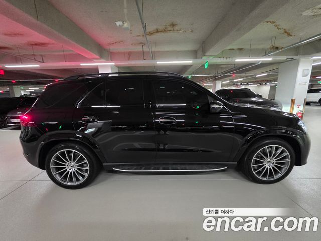 Mercedes-Benz GLE-Class GLE450 4MATIC AMG Line — пробег 1 950 км — фото 3 из 5