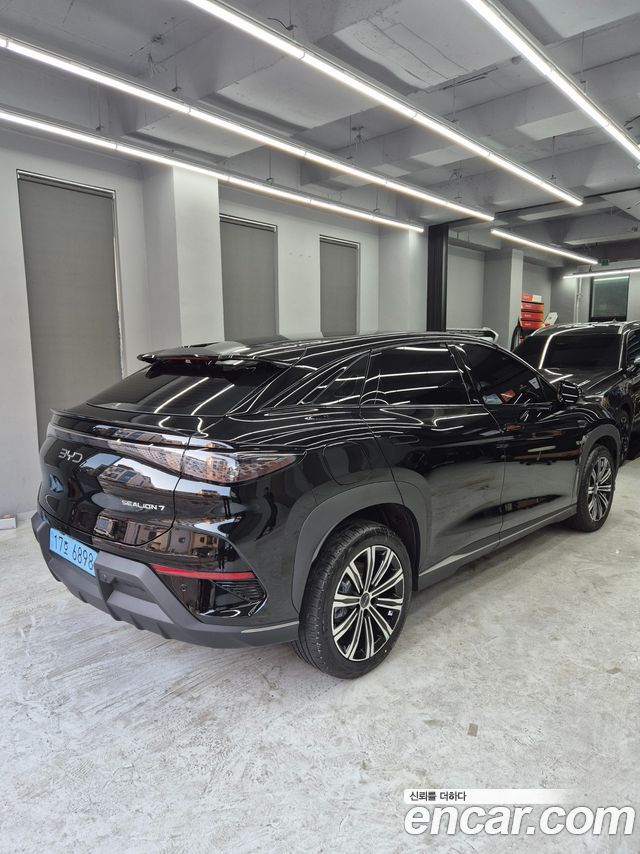 BYD Sealion 7 Base — пробег 8 800 км — фото 2 из 5