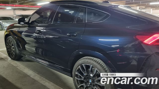 BMW X6 xDrive40i M Sport — пробег 11 405 км — фото 3 из 5
