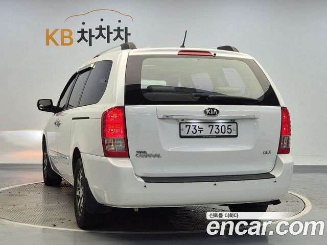 Kia Carnival Grand Carnival GLX Premium — пробег 178 807 км — фото 2 из 5