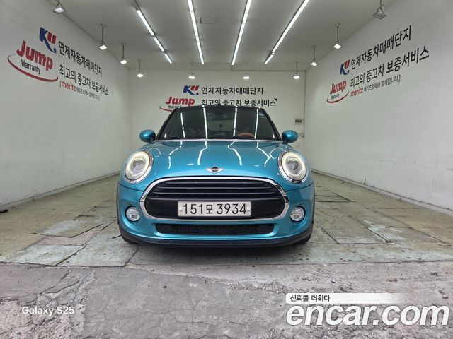 Mini Cooper Convertible Standard 3rd Generation — пробег 174 366 км — фото 3 из 5