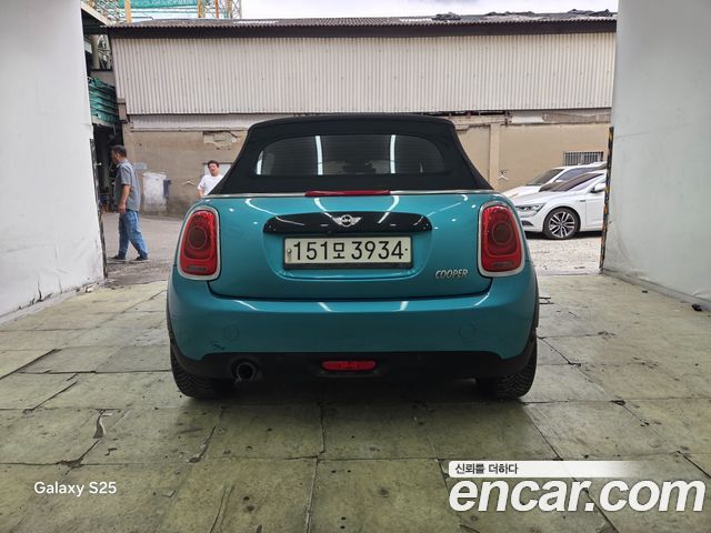 Mini Cooper Convertible Standard 3rd Generation — пробег 174 366 км — фото 4 из 5