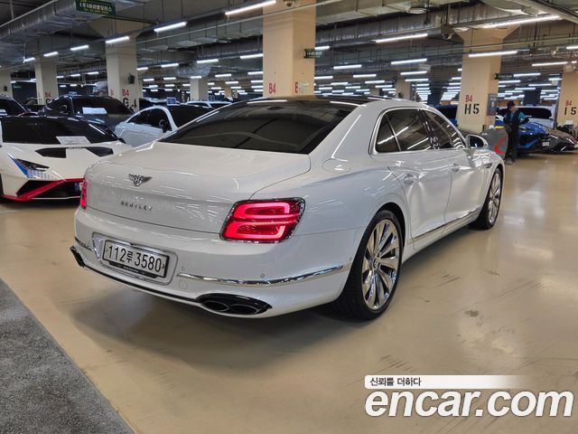 Bentley Flying Spur из Кореи Encar