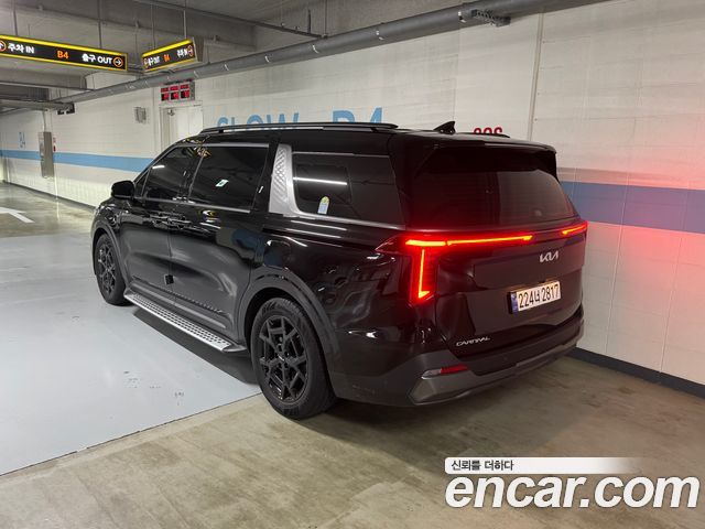 Kia Carnival Diesel 9-Seater Gravity — пробег 26 000 км — фото 3 из 5