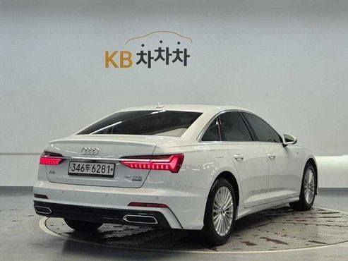 Audi A6 45 TFSI Quattro Premium — пробег 92 518 км — фото 3 из 5