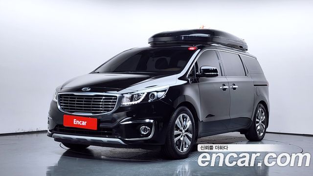 Kia Carnival 7-seater Limousine VIP — пробег 179 239 км — фото 1 из 5