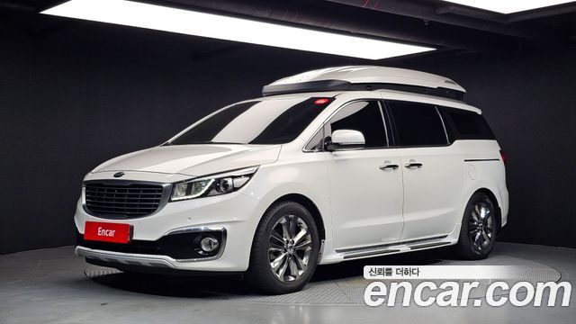 Kia Carnival 9-seater Outdoor Prestige — пробег 137 984 км — фото 1 из 5