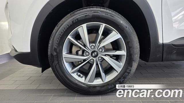Hyundai Santafe из Кореи Encar