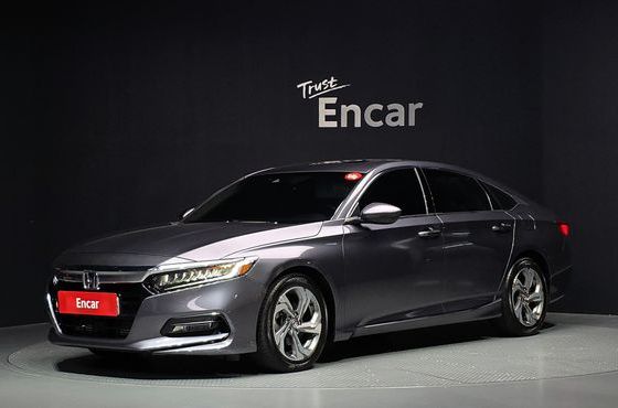 Honda Accord 1.5 Turbo — пробег 110 725 км — фото 1 из 5