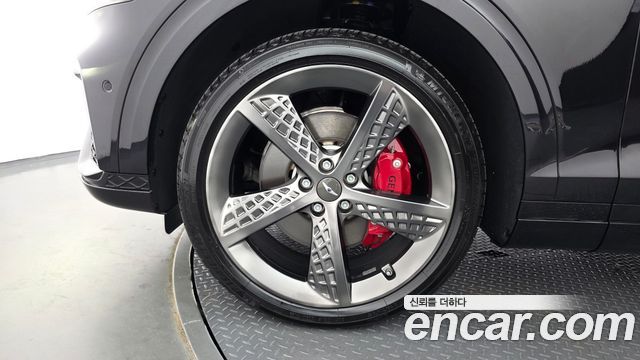 Genesis GV70 из Кореи Encar