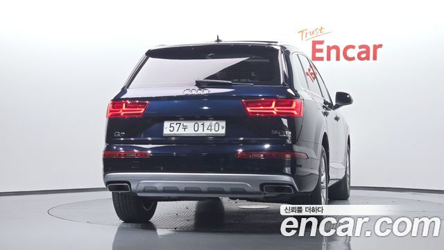 Audi Q7 из Кореи Encar